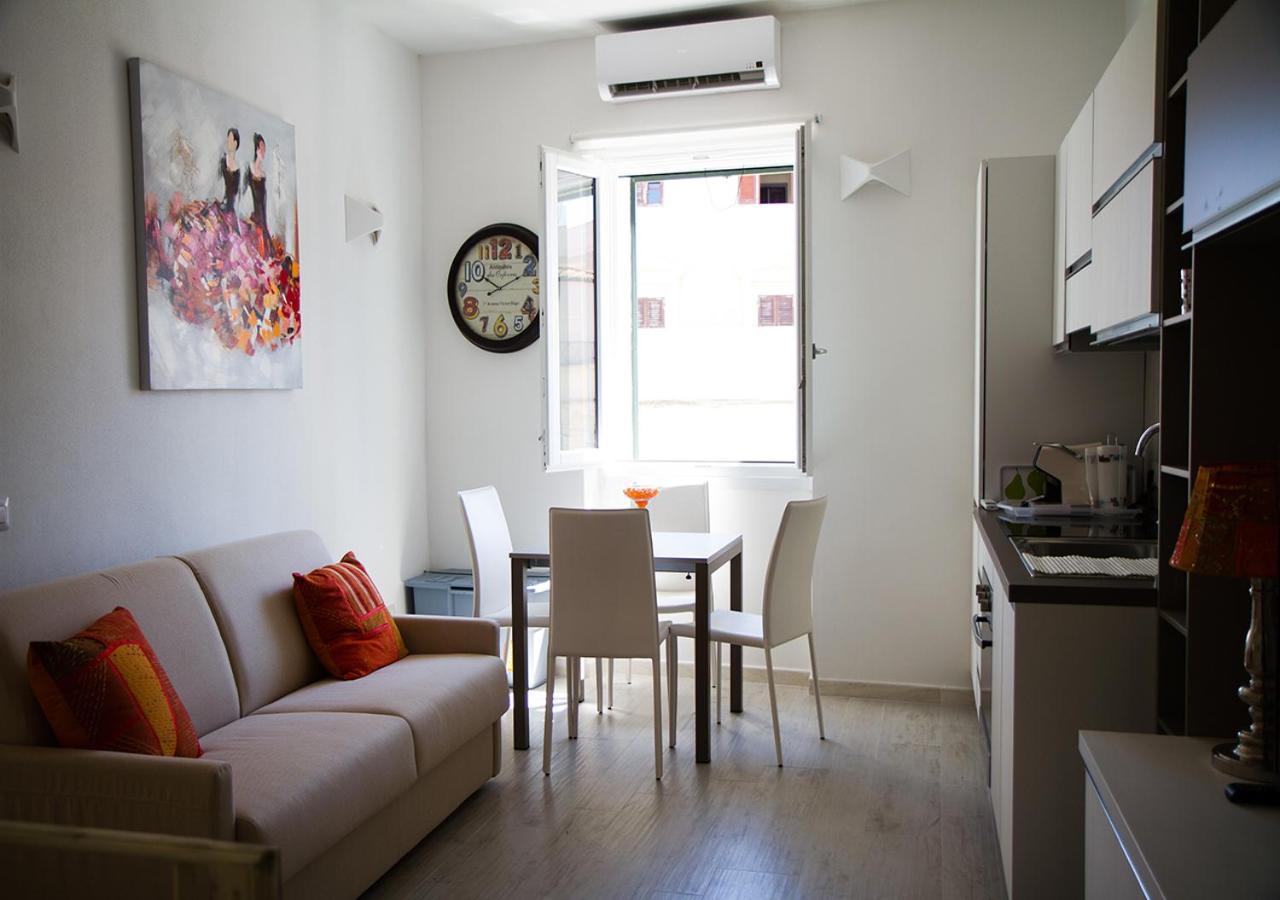 Murphy Holiday Home - Residenza XX Settembre La Maddalena  Luaran gambar